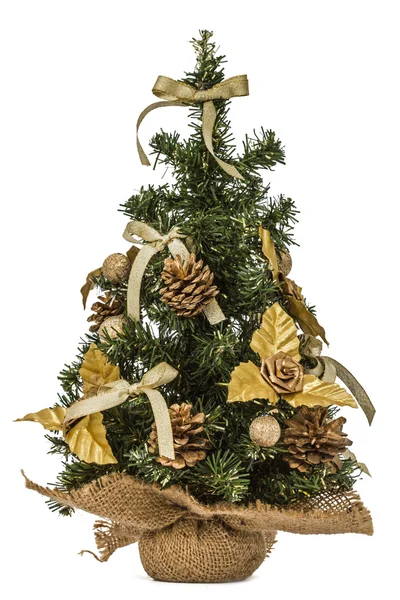 Geschmückter Weihnachtsbaum auf weißem Hintergrund — Stockfoto