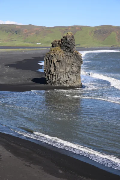 Dyrholaey Rock. Islândia — Fotografia de Stock