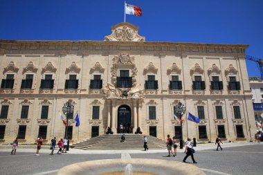 Valletta, Malta 14 Ağustos 2019: Valletta 'daki Auberge de Castille Malta Başbakanı
