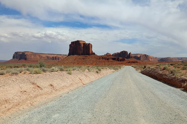 Σχηματισμός Βράχου Στο Monument Valley Στην Αριζόνα Ηπα — Φωτογραφία Αρχείου