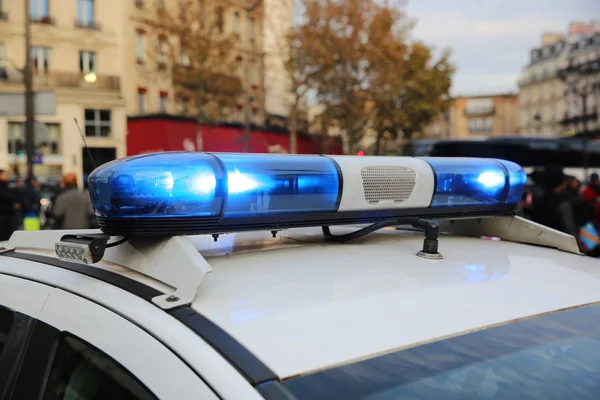 Polis