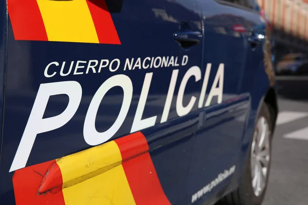 Polis
