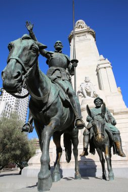 Cervantes anıt. Madrid