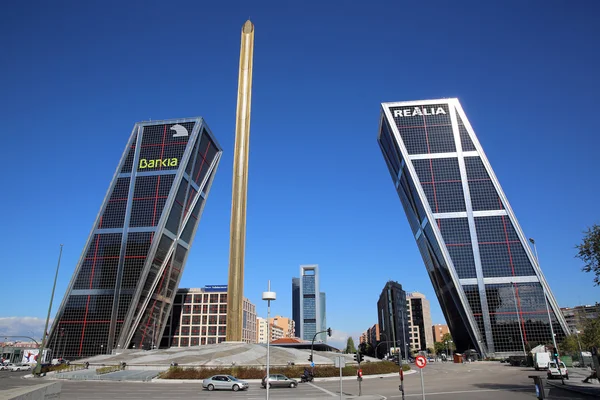 Torres da Puerta de Europa — Fotografia de Stock