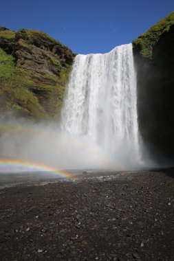 Skogafoss şelale. İzlanda