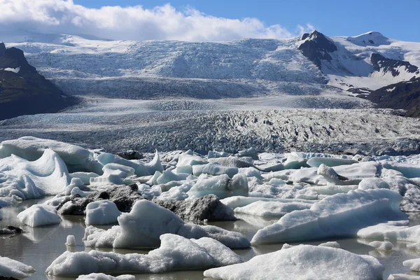 在冰岛 Jokulsarlon 泻湖 — 图库照片