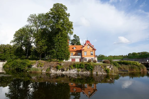 Kuressaare Saaremaa Estonia Sierpnia 2019 Drewniana Willa Przy Ulicy Lossi — Zdjęcie stockowe