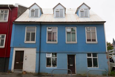 Reykjavik, İzlanda - 16 Haziran 2014: Reykjavik mimarisi, grange blue house