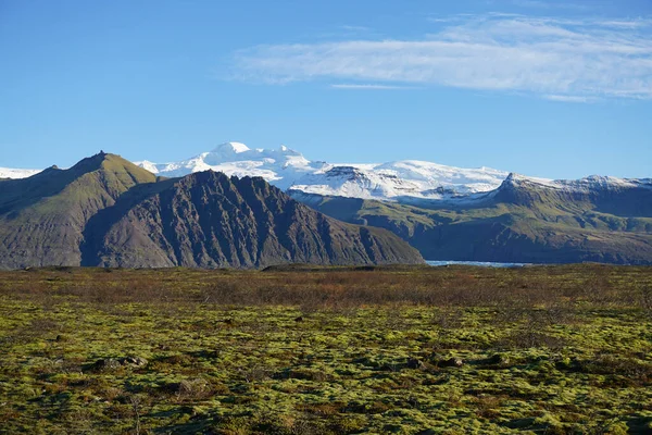 冰岛Skaftafell国家公园1号公路和Vatnajokull冰川 — 图库照片