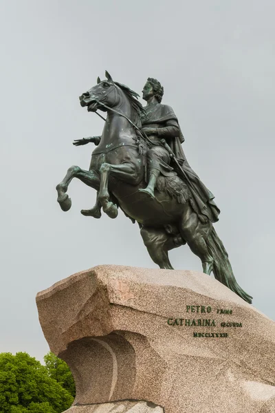 Das bronzene reiterdenkmal in St. petersburg, russland — Stockfoto