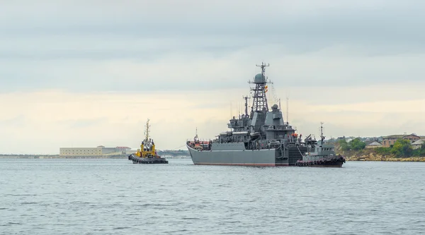 Проект 775 Ropucha Large Landing Ship Bol Shoy Desatnyy Korabl — стоковое фото