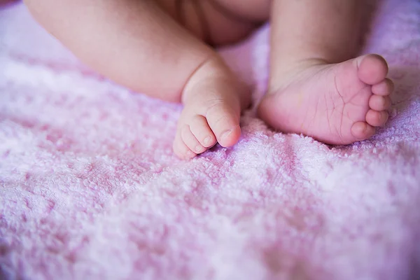 Little baby feet, close-up — Stock Photo, Image