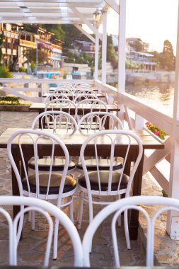 Konforlu ve çok güzel bir kafe olan Bulgaristan, Nessebar.