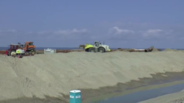 Wederopbouw van de Zeedijk — Stockvideo