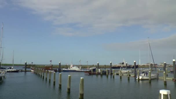 Harbor of Lauwersoog — Stock Video