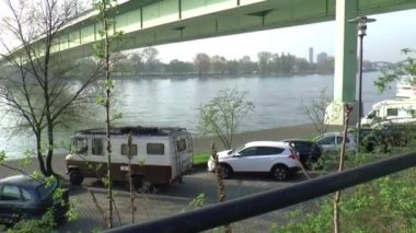 Nehir Yağmuğ Köln'deki iskele