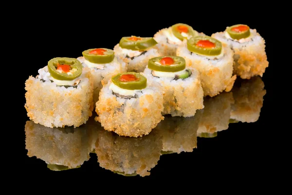 Sushi isolerade på svart — Stockfoto