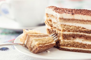 Kahve ile tiramisu pasta