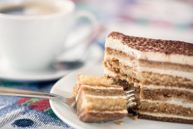 Kahve ile tiramisu pasta