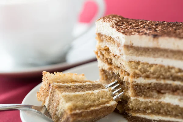 Pastel de tiramisú primer plano —  Fotos de Stock