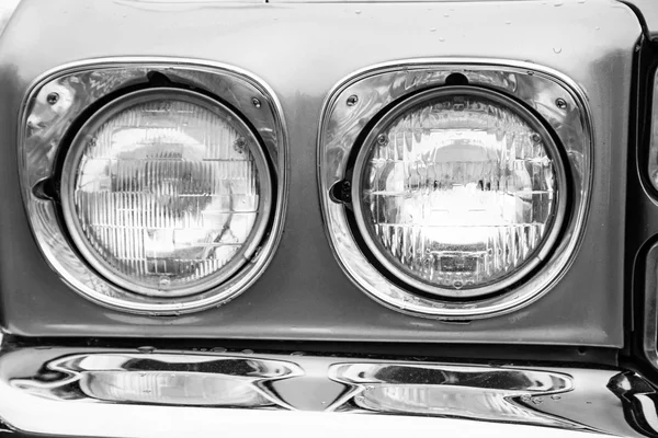 Classic vehicle front — Stock Photo, Image