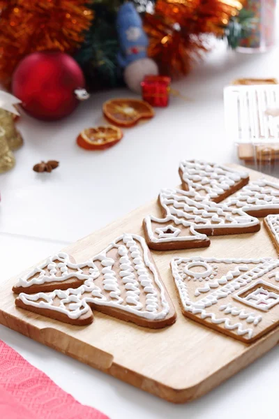 Decoração biscoitos de gengibre . — Fotografia de Stock