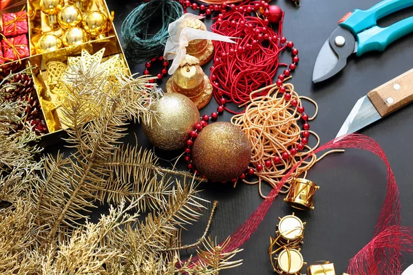 Decorations for making christmas wreath — Stock Photo, Image