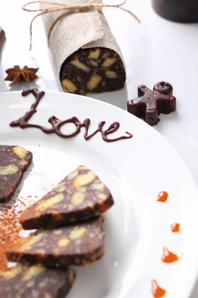 Salsiccia al cioccolato con decorazioni — Foto Stock