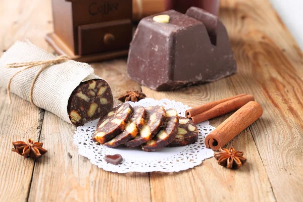 Salsiccia al cioccolato con decorazioni — Foto Stock