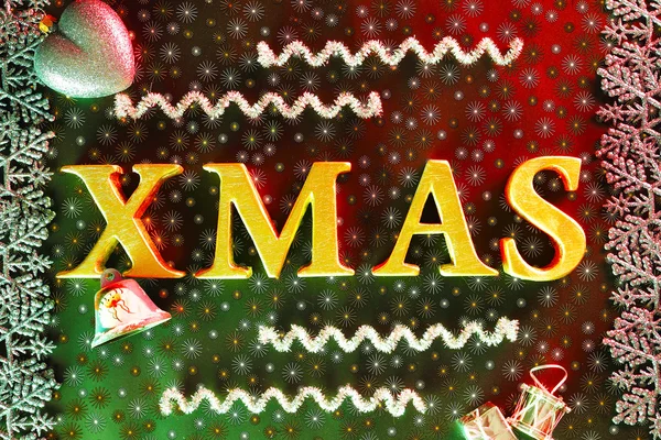 Vánoční rám s zlatými písmeny Xmas — Stock fotografie