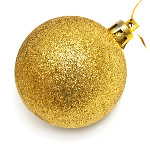 Żółta świąteczna piłka — Zdjęcie stockowe