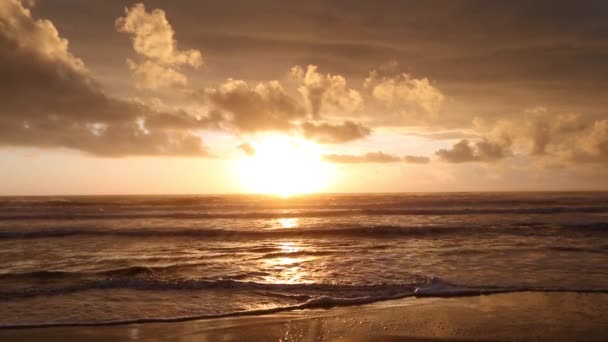 Zee strand Sunset View (Italië). — Stockvideo