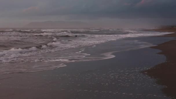 Tormenta de noche de mar (Adriatic Beach, Italia ). — Vídeos de Stock