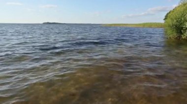 Büyük göl yaz sahne.