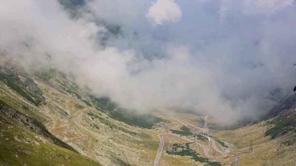 Sommer-Berglandschaft (Rumänien). — Stockvideo