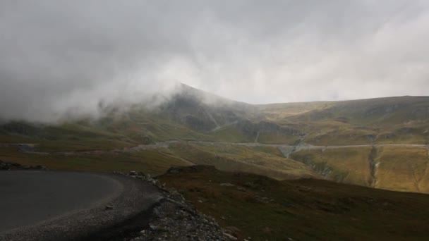 Yaz transalpina road (Karpatlar, Romanya). — Stok video