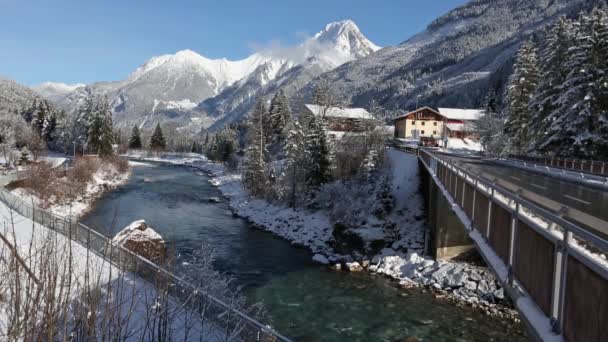 Haselgehr pueblo vista de invierno (Austria, Tirol ). — Vídeo de stock