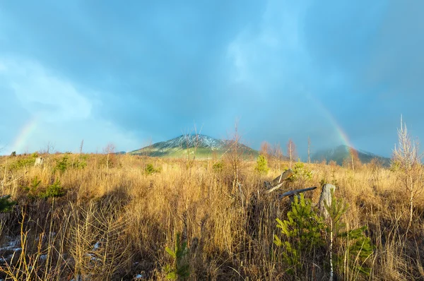 Colorful rainbow in mountain. — Stock Photo, Image