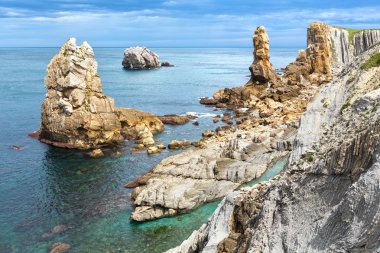 Deniz kıyı şeridi manzara.