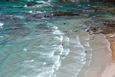 Okyanus sörf dalgalar.