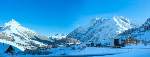 Zimní horské vesnice (Rakousko-Tirol, Haselgehr) — Stock fotografie