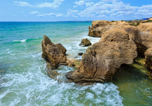 Vista litoral atlântica rochosa (Algarve, Portugal ). — Fotografia de Stock