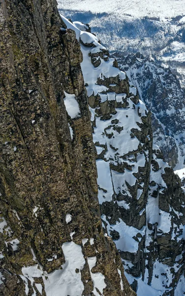 Vinterbergslandskap. — Stockfoto