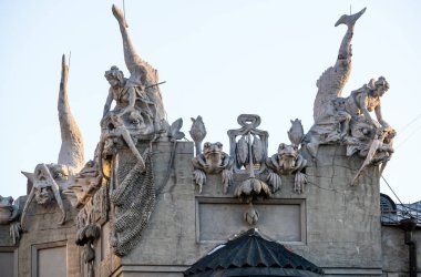 Ukrayna 'nın başkenti Kyiv' deki Chimaeras ya da Horodecki House 'lu ev. 1901-1902 yılları arasında Art Nouveau stilinde inşa edildi..