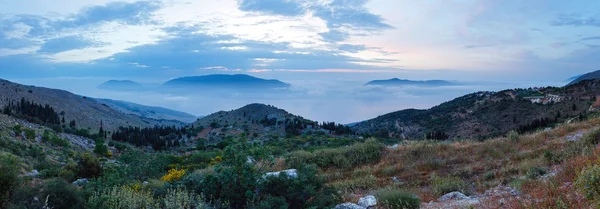 Sunrise misty summer landscape ( Kefalonia, Greece). — Stock Photo, Image