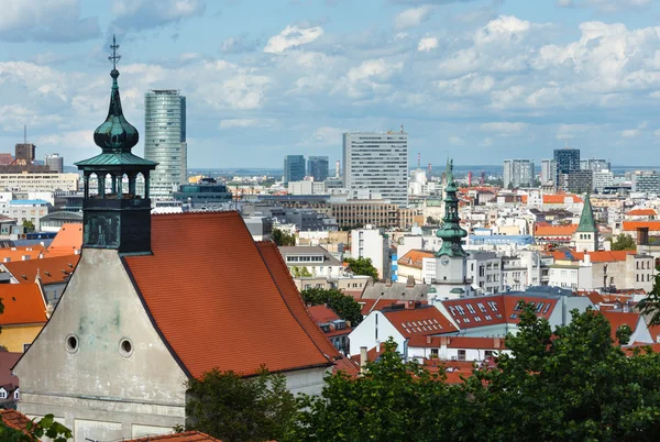 Bratislava City vista da primavera (Eslováquia ) — Fotografia de Stock