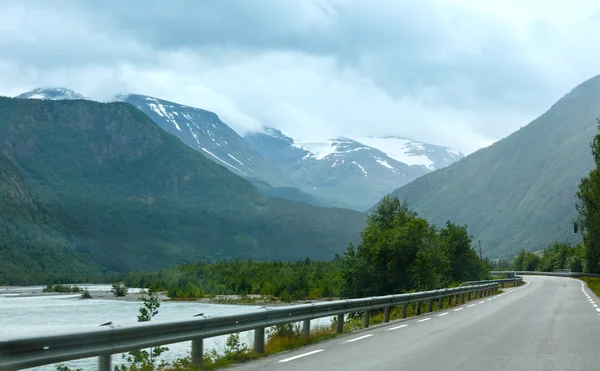 Sommarberg (Norge) — Stockfoto