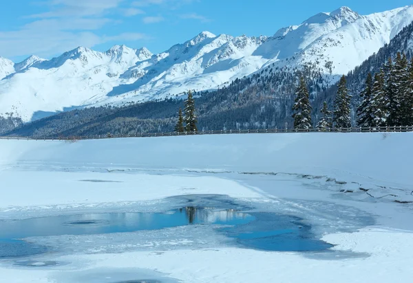 Téli hegyi táj. Kappl ski resort, Ausztria. — Stock Fotó