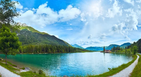 Alpine summer lake panorama — Stock Photo, Image