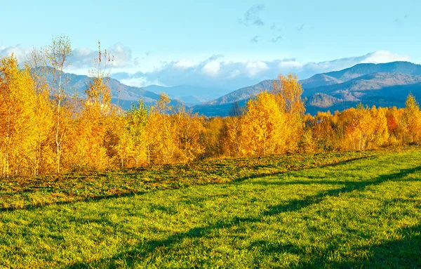 Morning Carpathian mountain autumn view — Stock Photo, Image